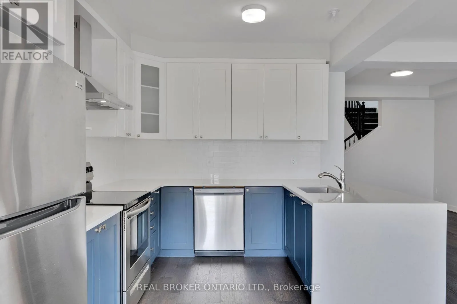 2123 WINSOME TERRACE