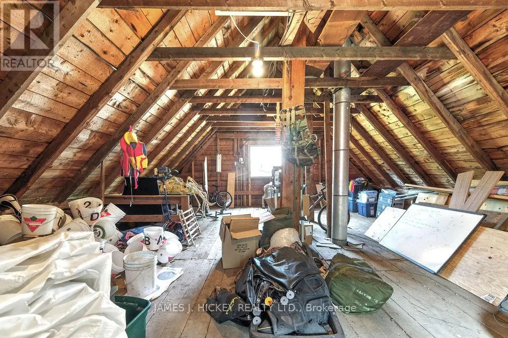 1077 ALLAN ROAD