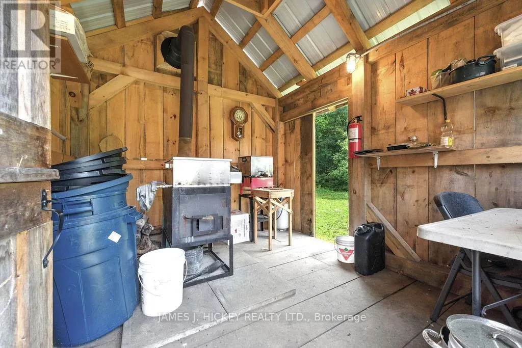 1077 ALLAN ROAD