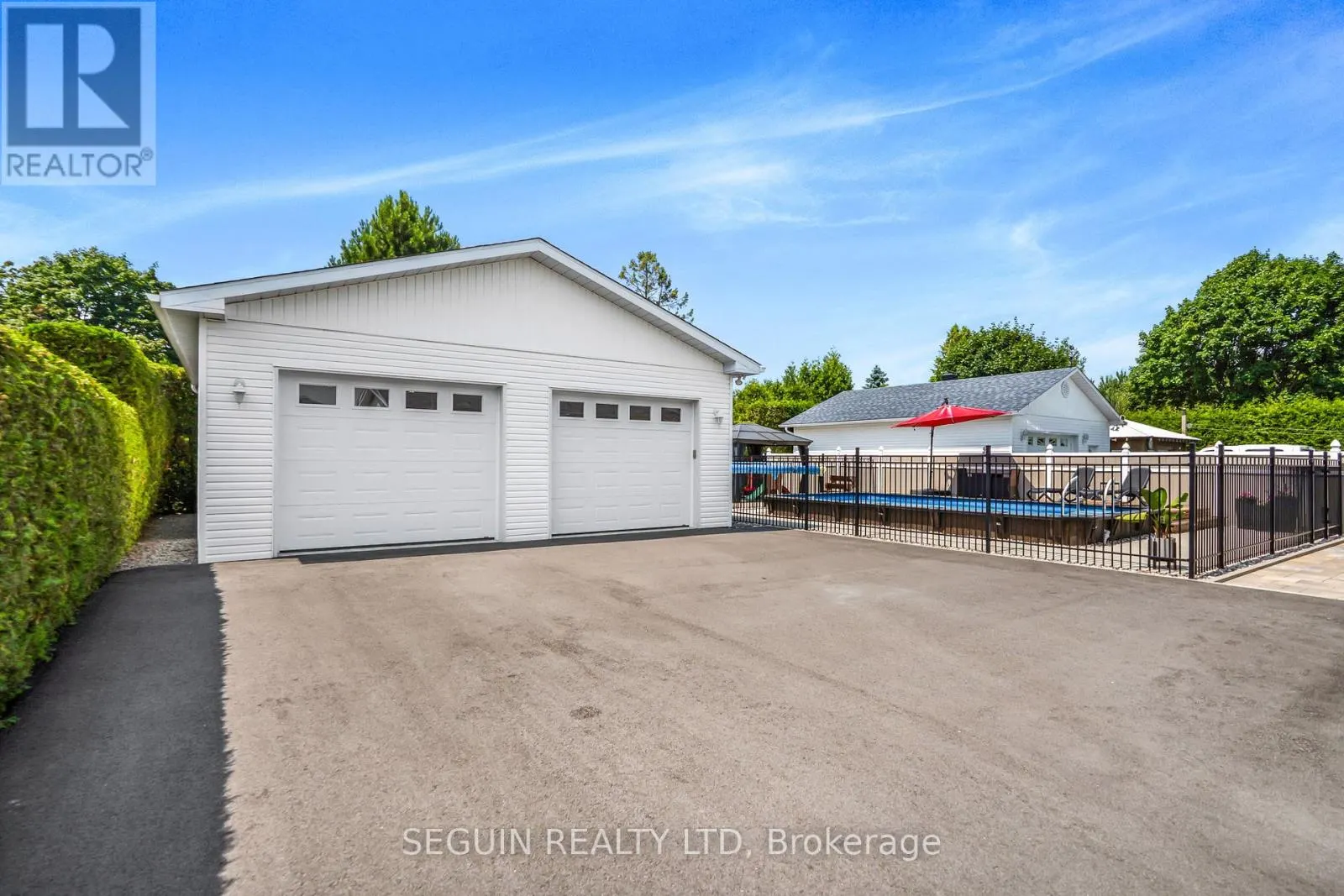 114 STANLEY AVENUE