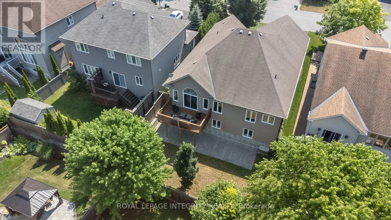 449 LANDSWOOD WAY