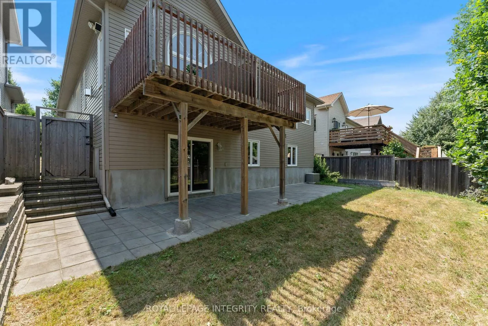 449 LANDSWOOD WAY