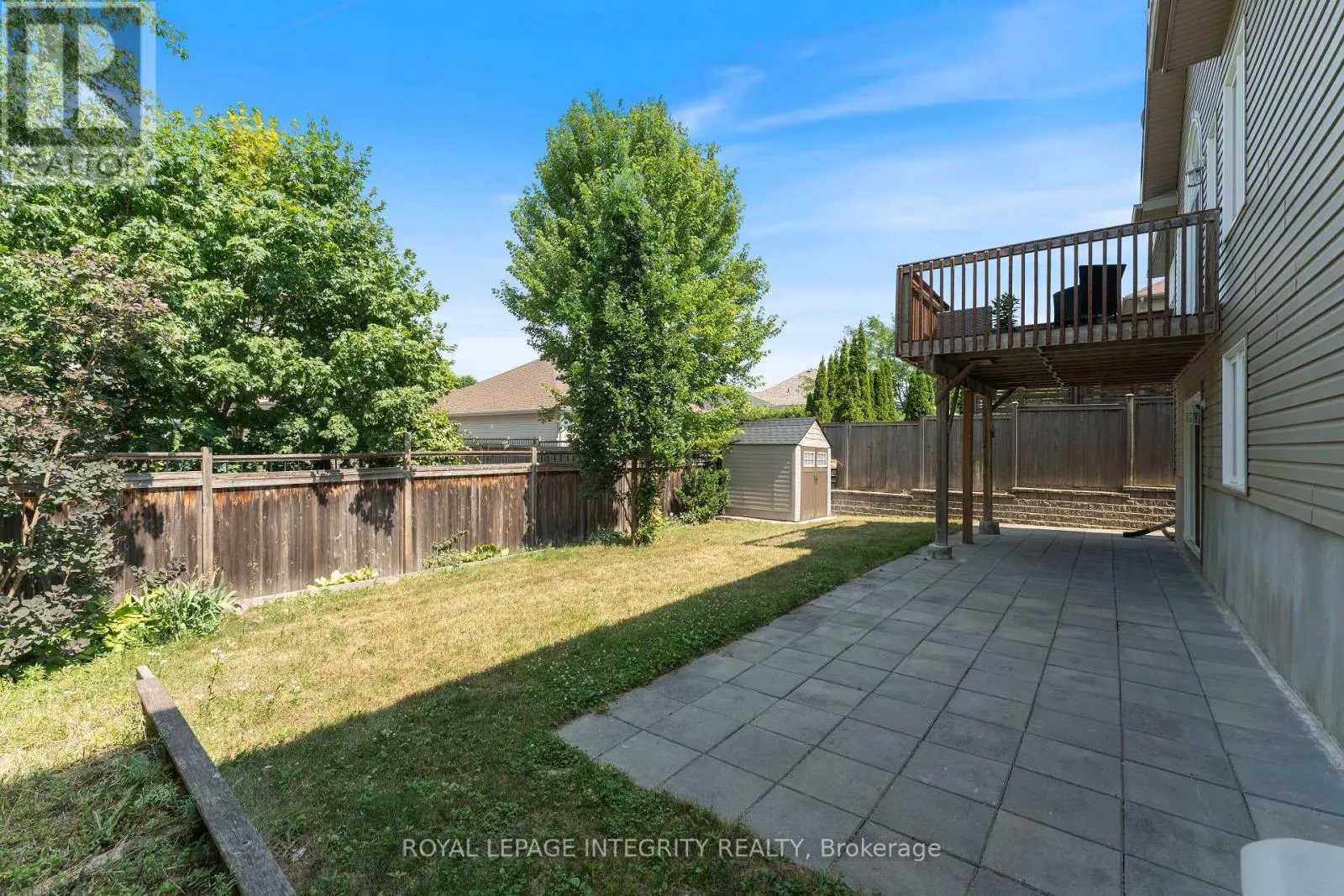 449 LANDSWOOD WAY