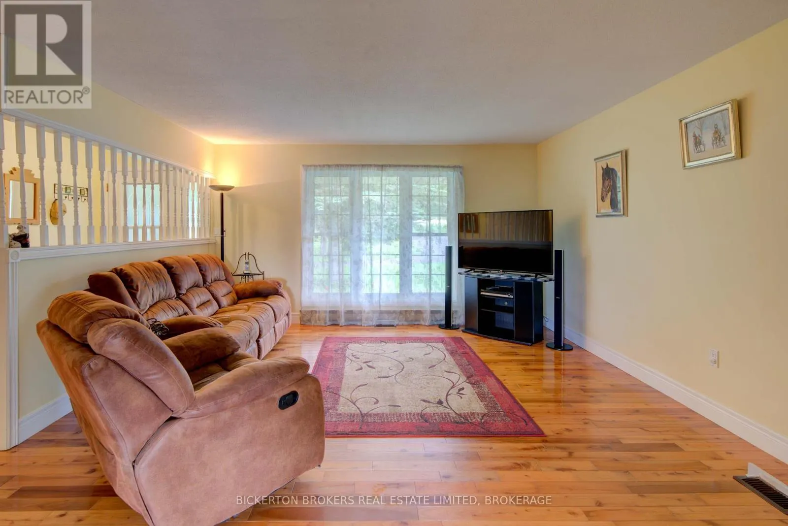 321 ESCOTT/ROCKPORT ROAD