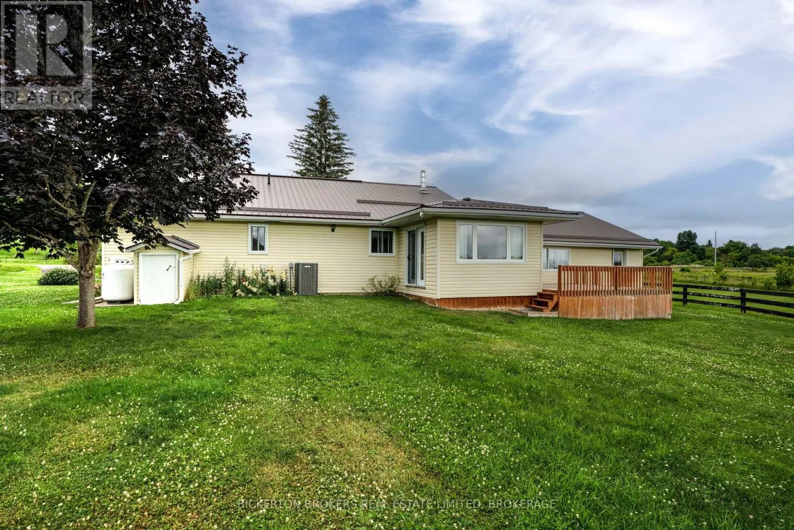 321 ESCOTT/ROCKPORT ROAD