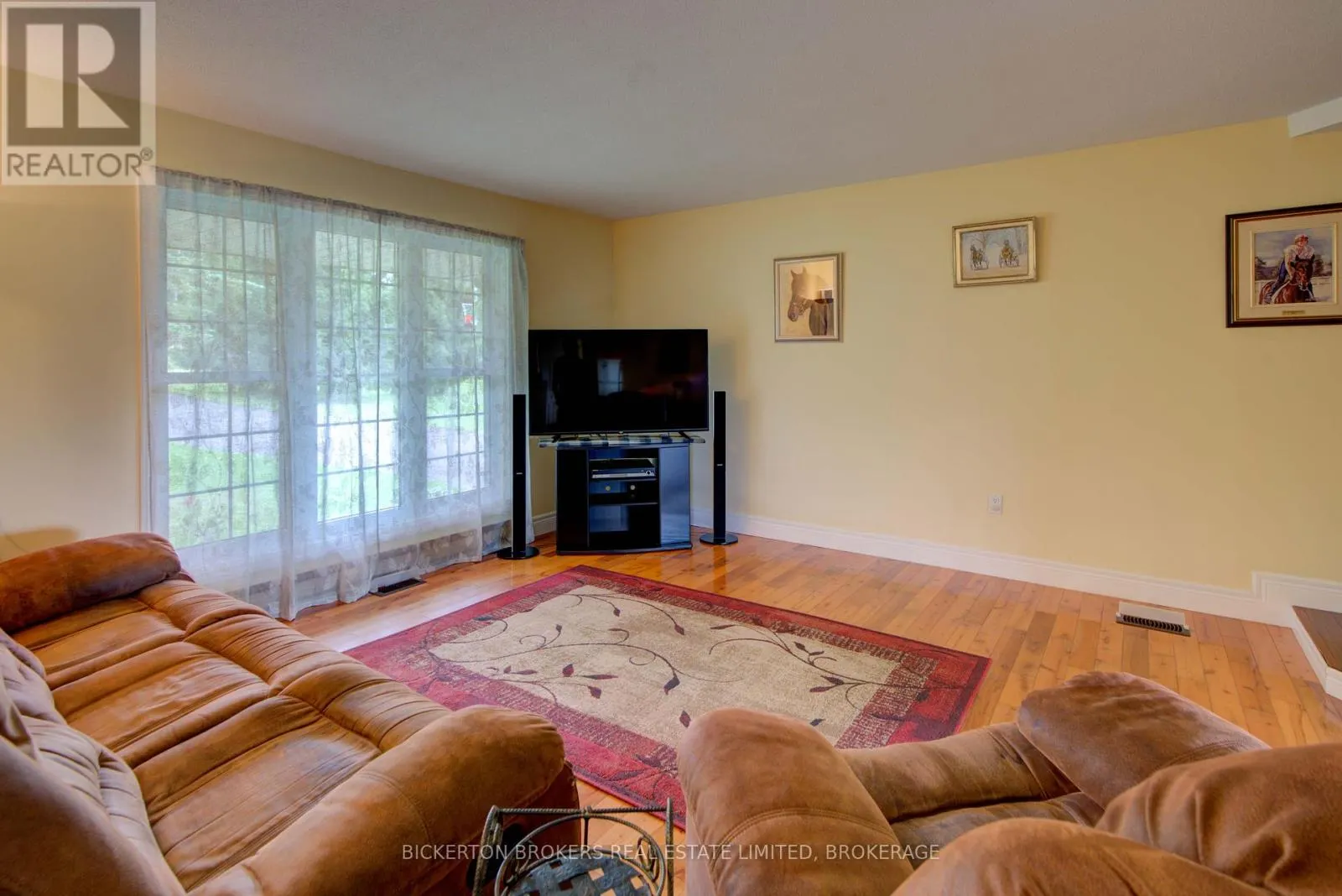 321 ESCOTT/ROCKPORT ROAD