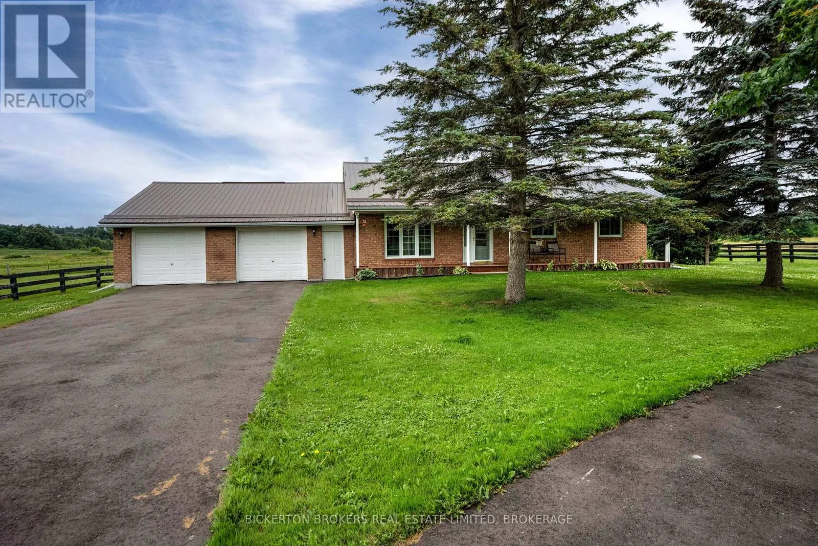 321 ESCOTT/ROCKPORT ROAD