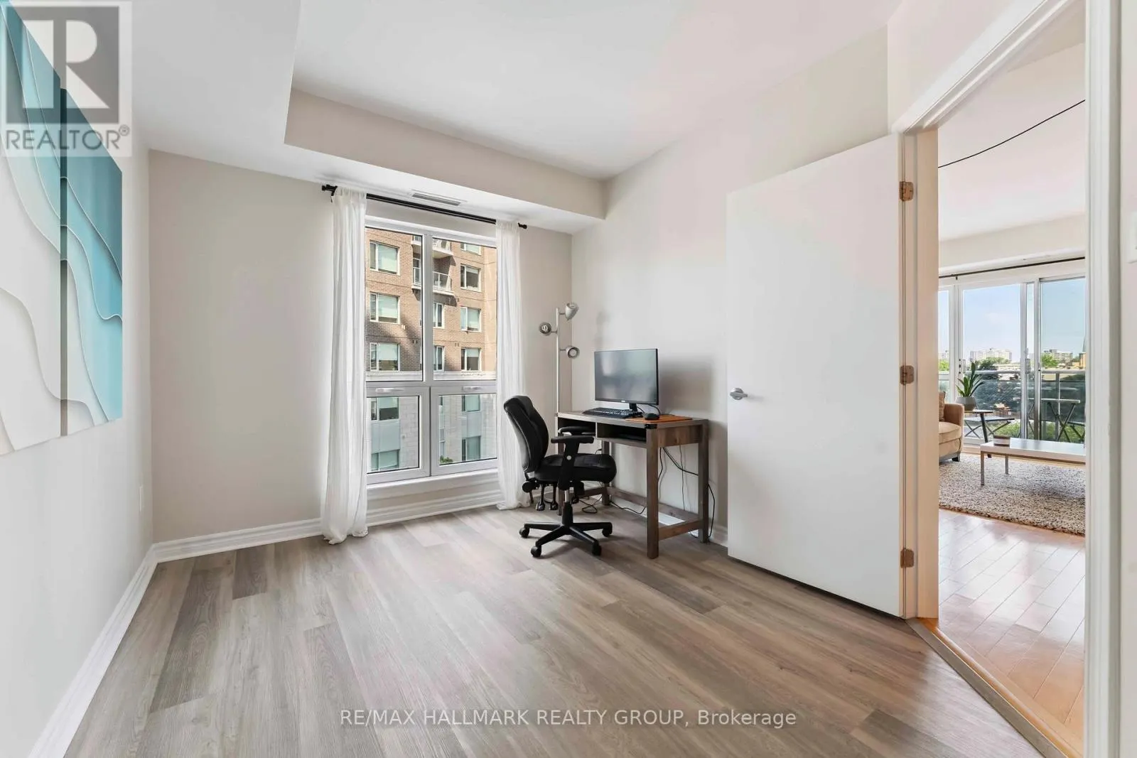 304 - 70 LANDRY STREET