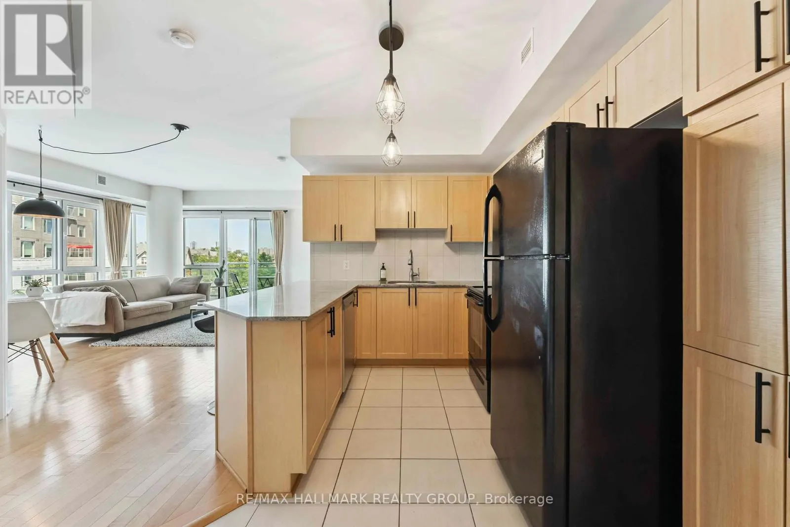 304 - 70 LANDRY STREET