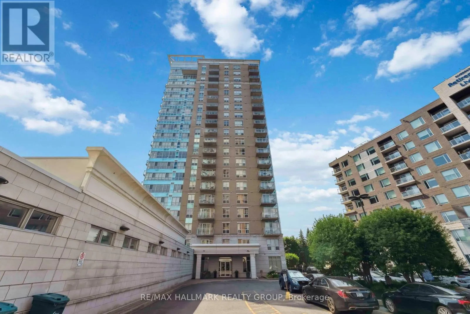 304 - 70 LANDRY STREET