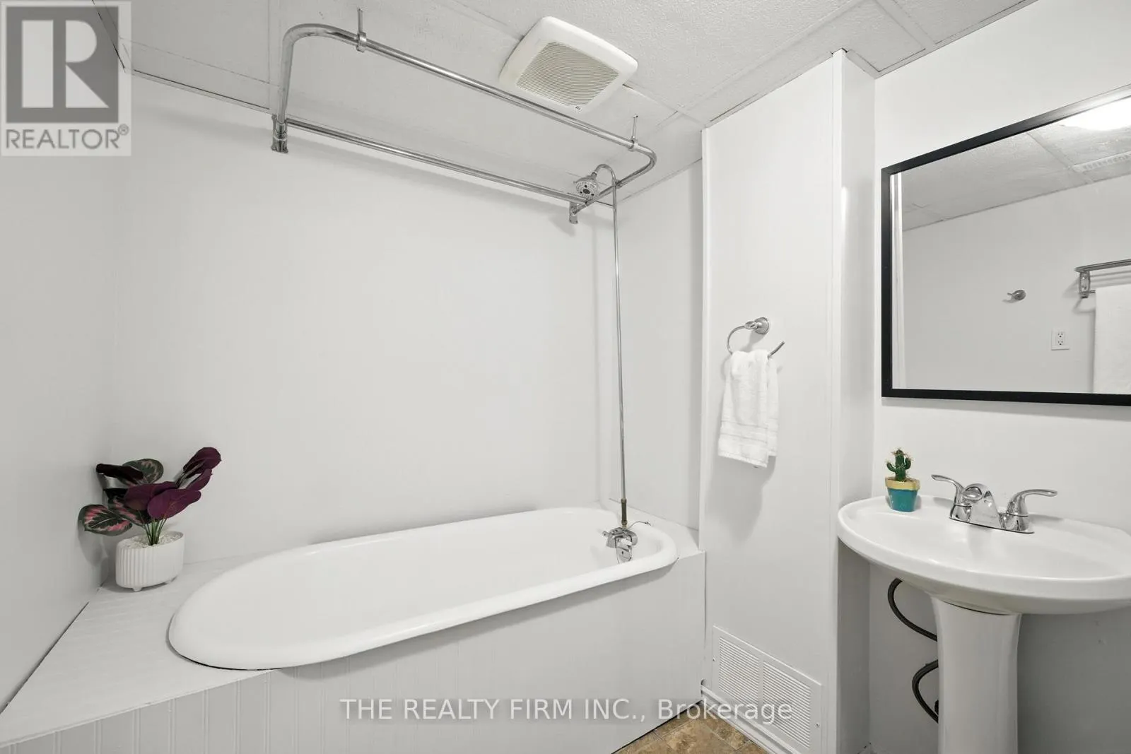 23 - 1200 CHEAPSIDE STREET, #23