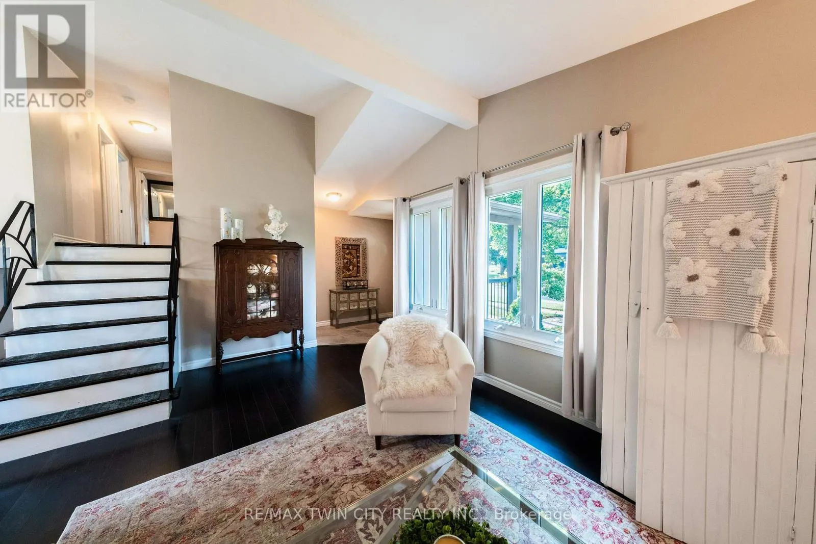 135 ISLINGTON AVENUE