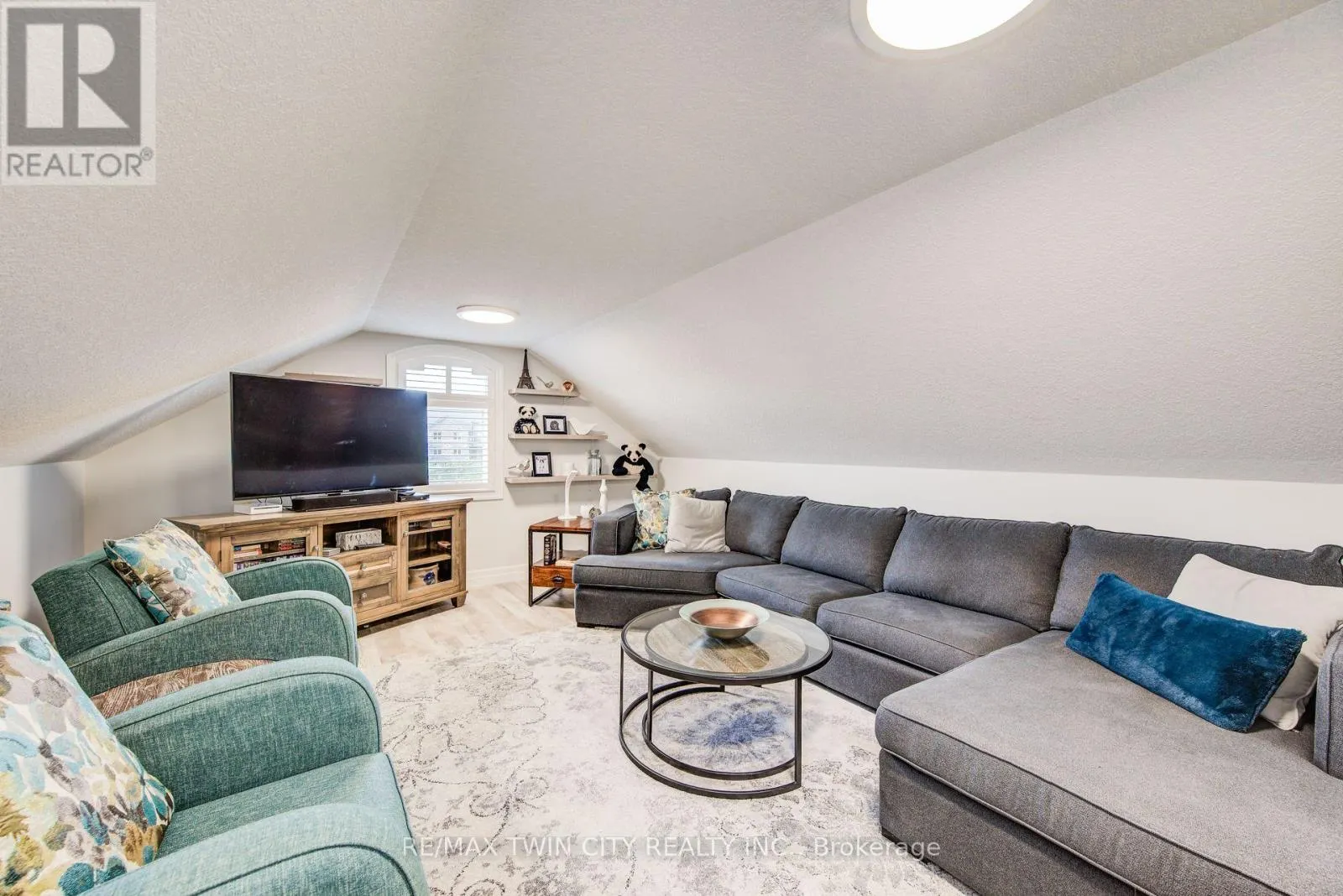 920 ORR COURT