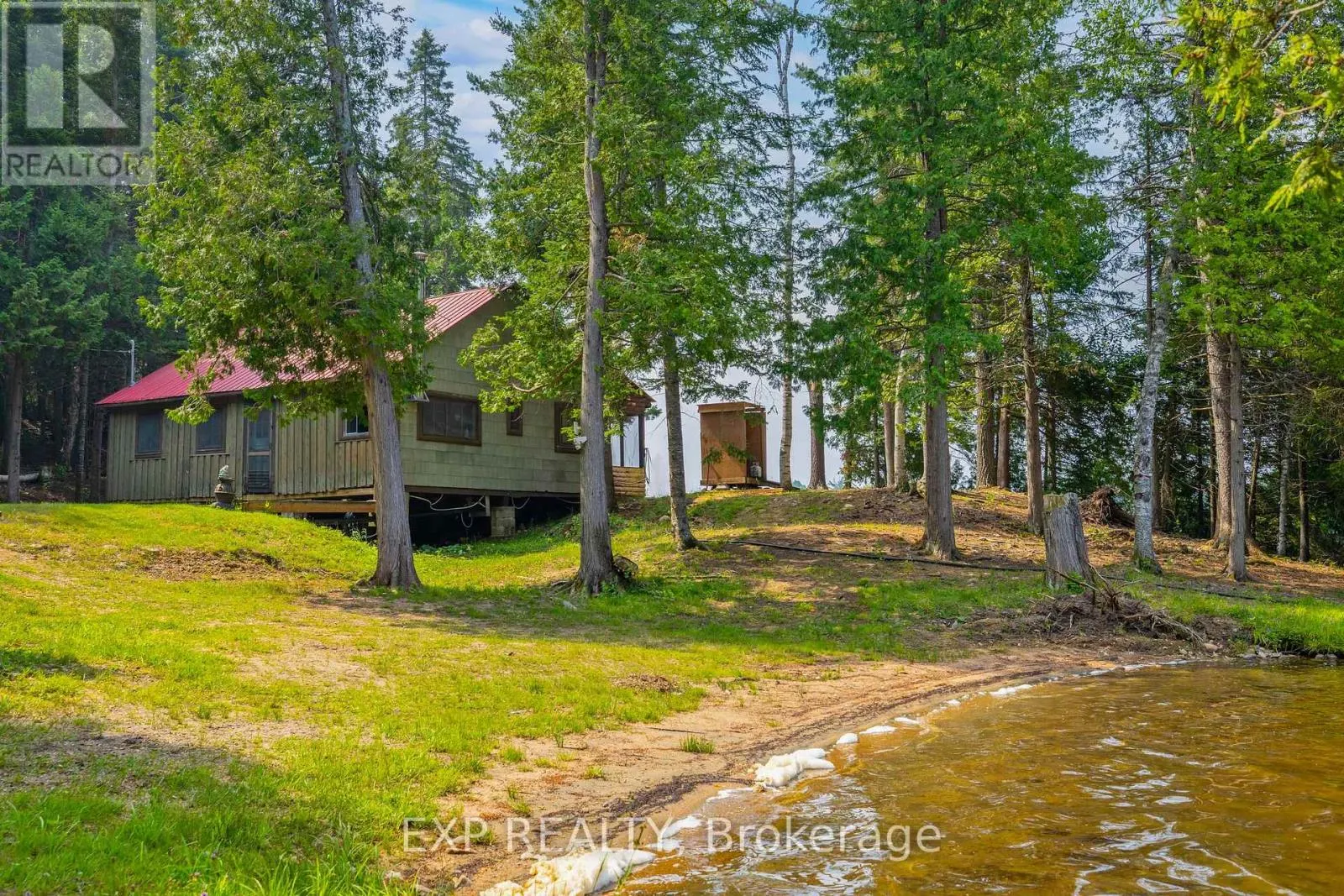 366 HOLLY LANE