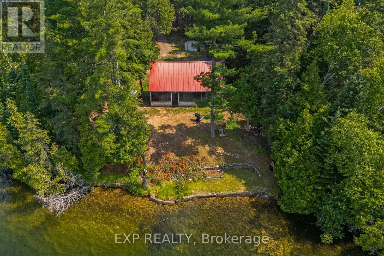 366 HOLLY LANE
