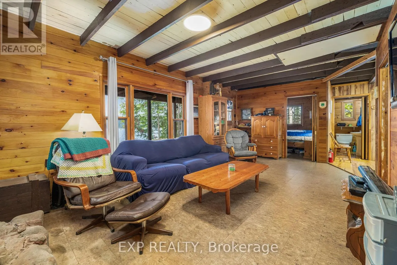 366 HOLLY LANE