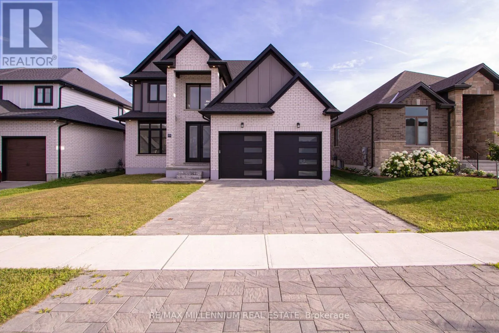 195 BOARDWALK WAY