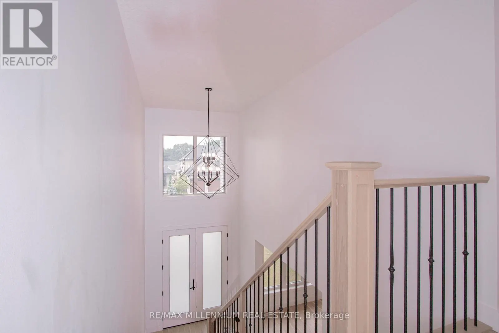 195 BOARDWALK WAY