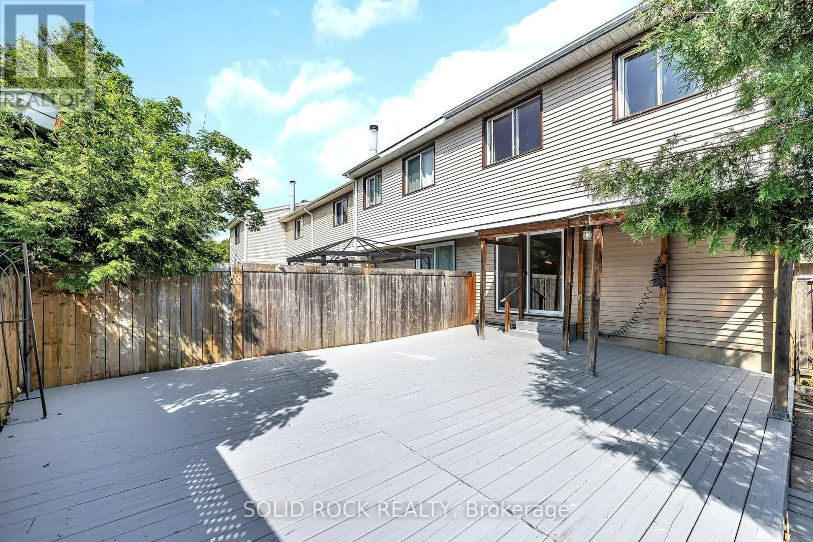 348 MONICA CRESCENT