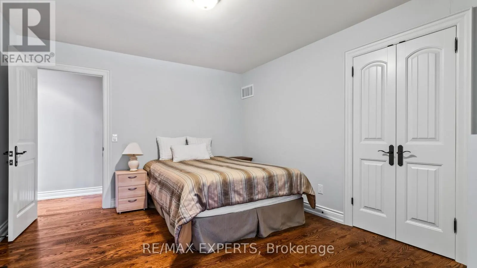 431 MANLEY CRESCENT