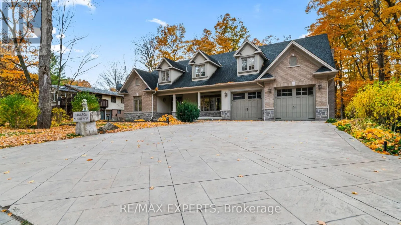 431 MANLEY CRESCENT