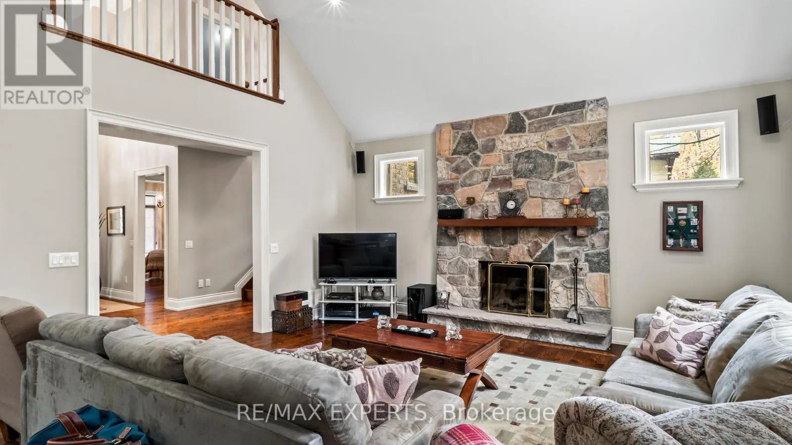 431 MANLEY CRESCENT