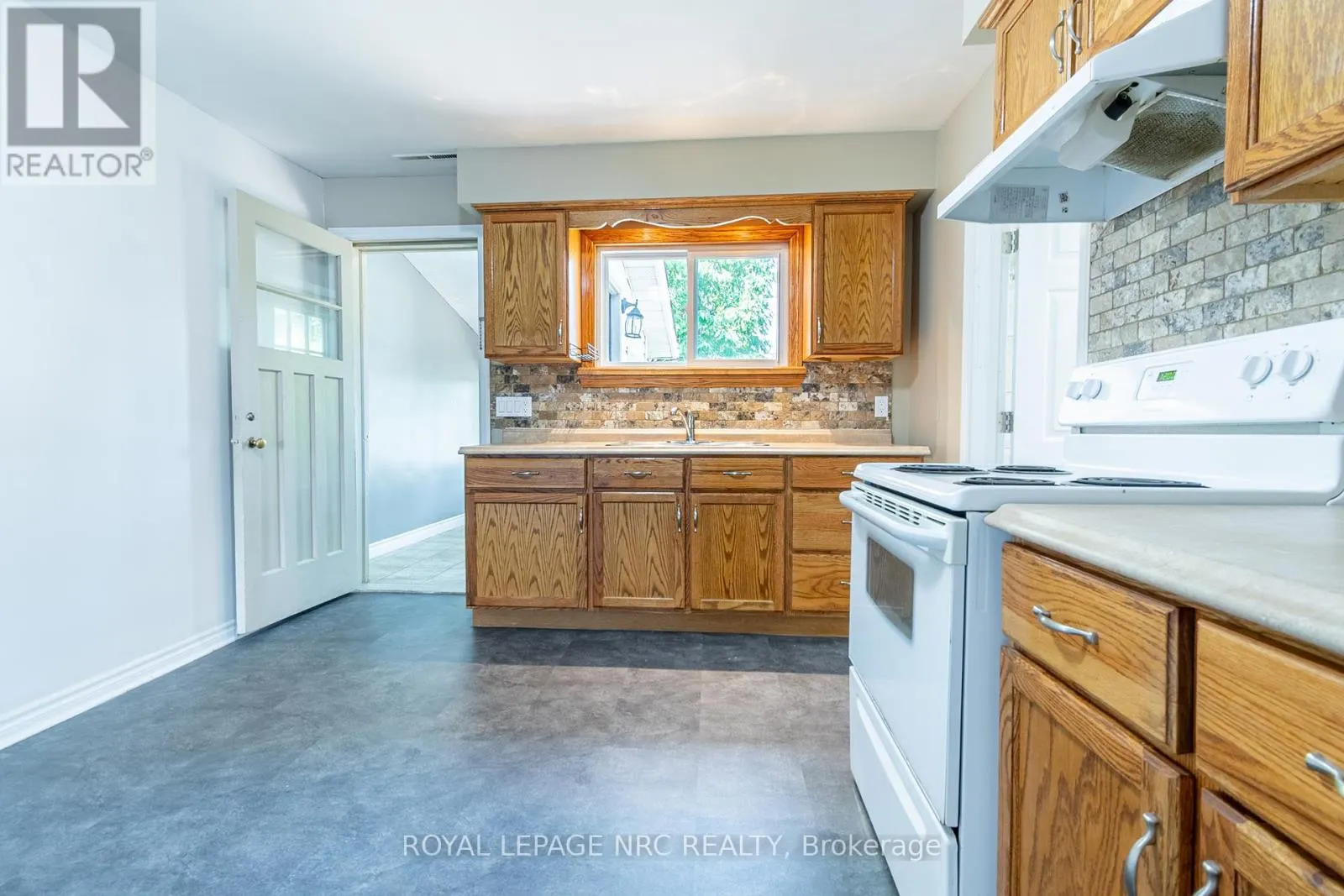 732-734 STEELE STREET