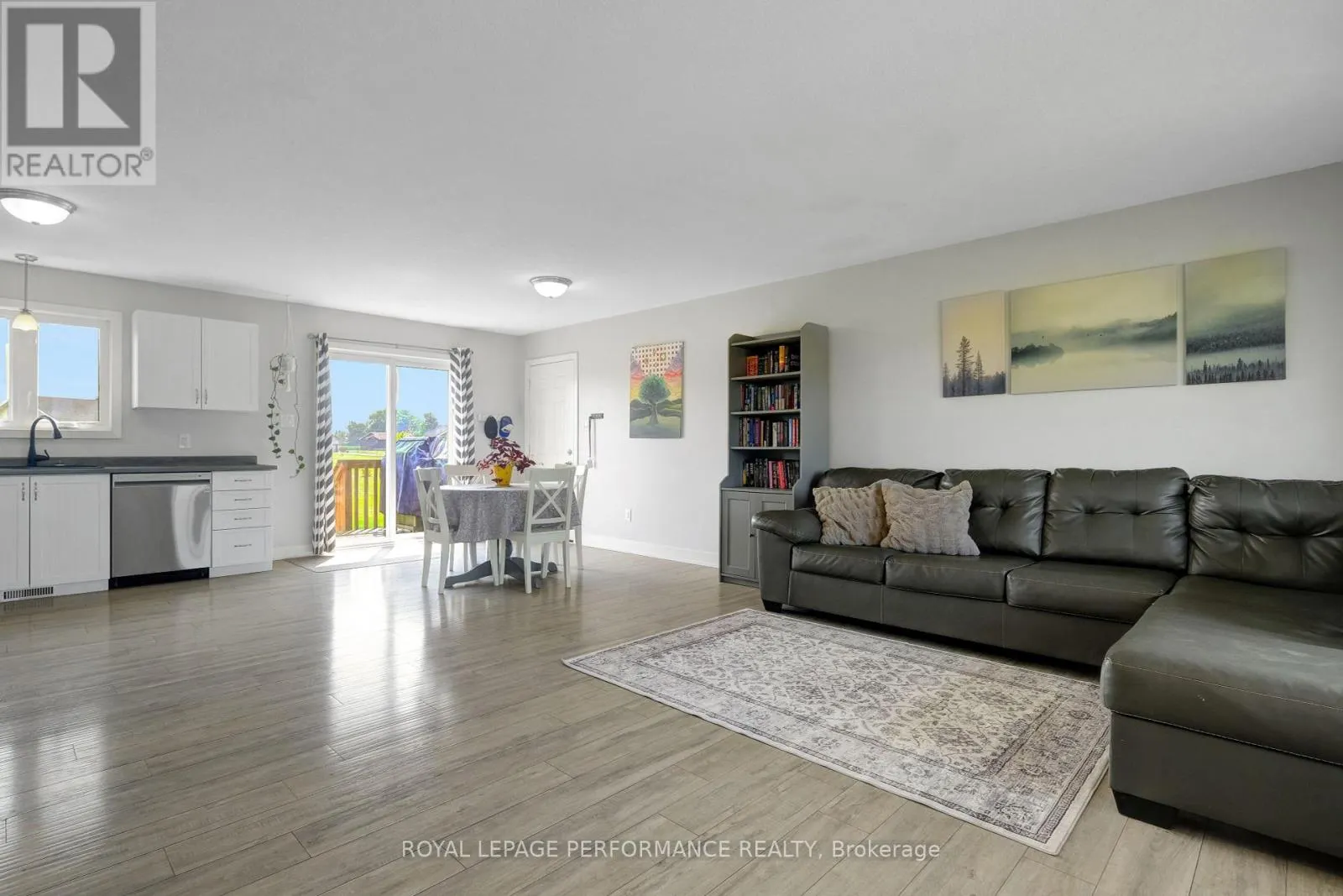 2995 DREW DRIVE