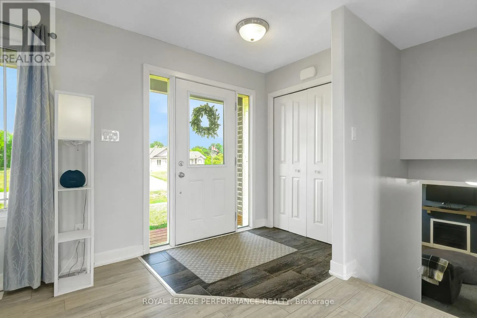 2995 DREW DRIVE