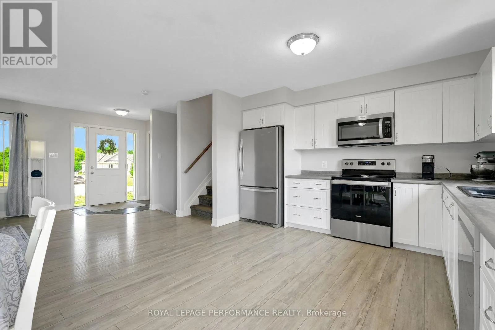 2995 DREW DRIVE