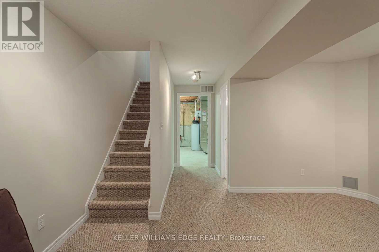18 SUNNYCROFT COURT