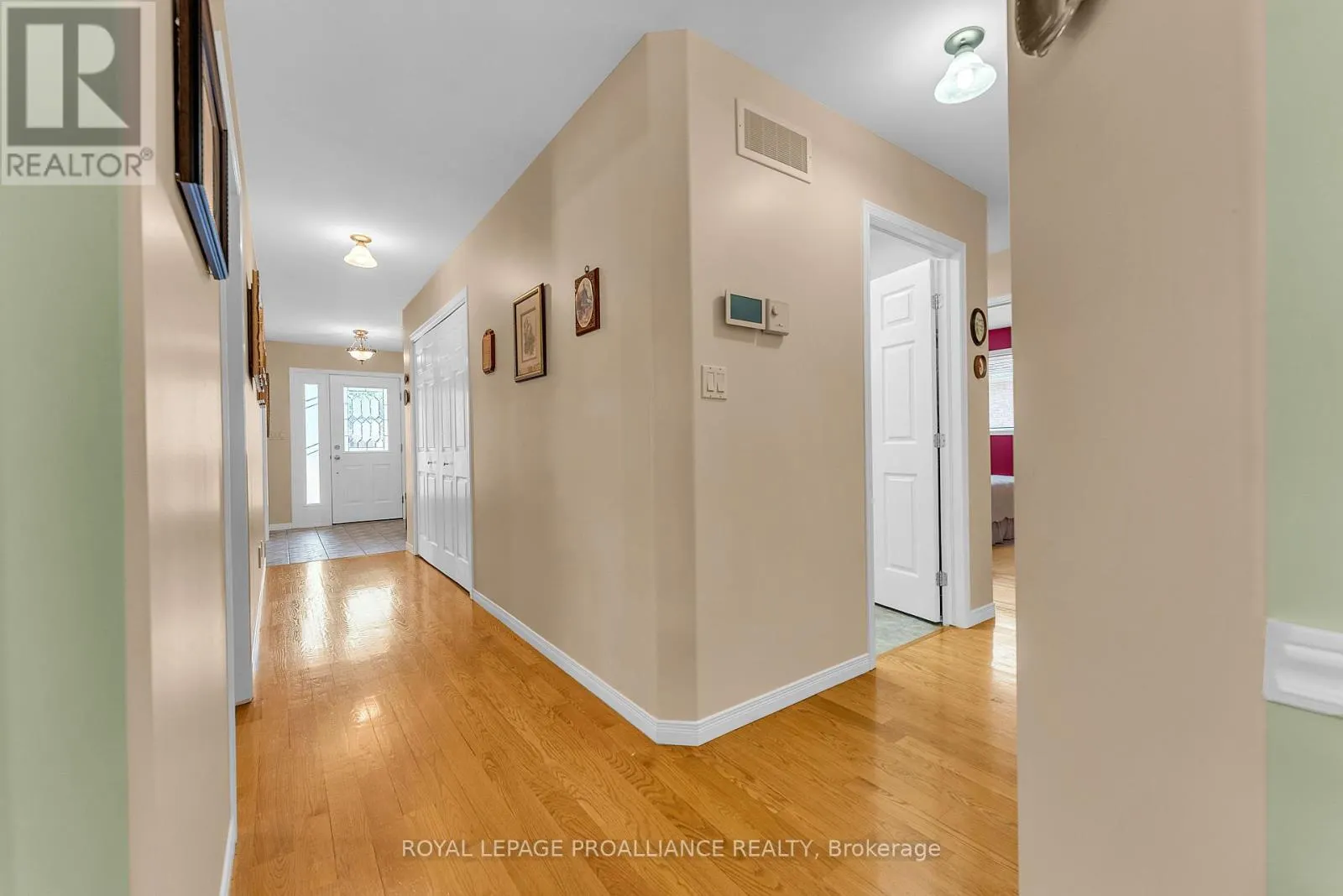 17 HEMLOCK CRESCENT