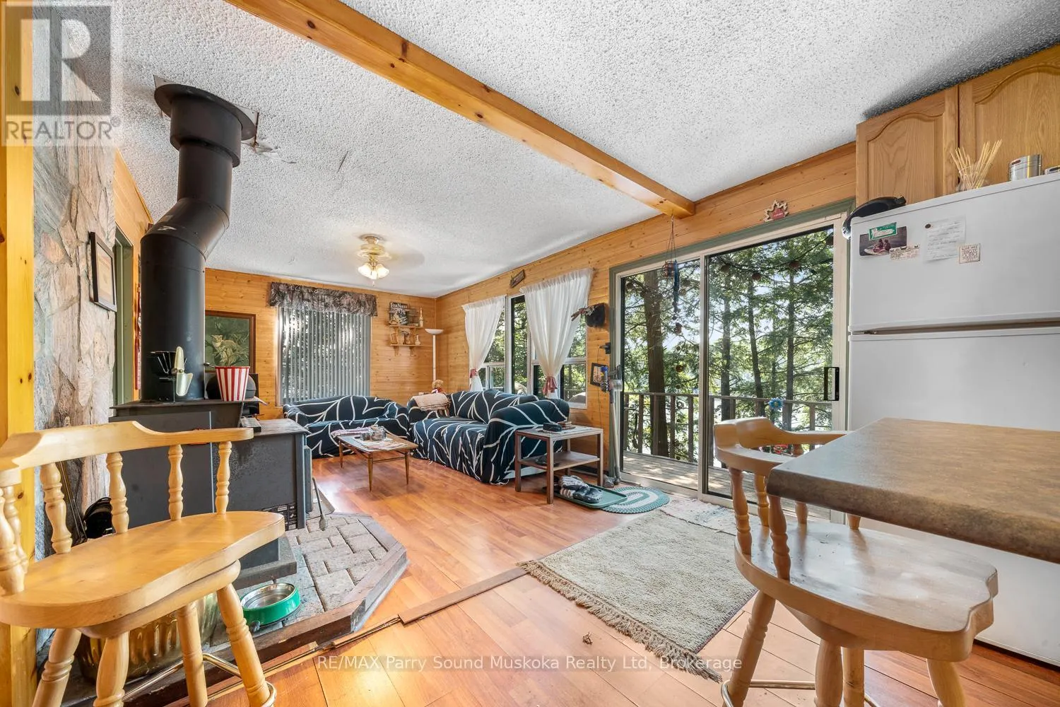 20 PENINSULA TRAIL
