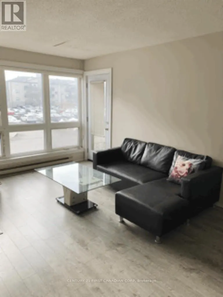 210 - 9 JACKSWAY CRESCENT, #210