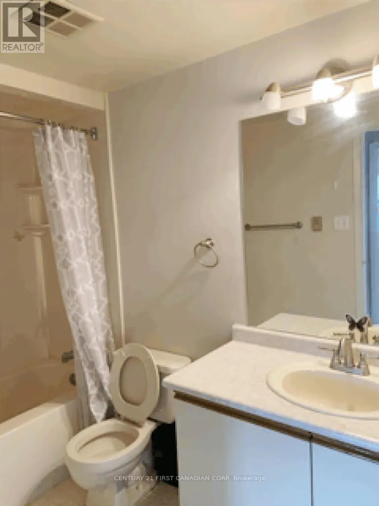 210 - 9 JACKSWAY CRESCENT, #210
