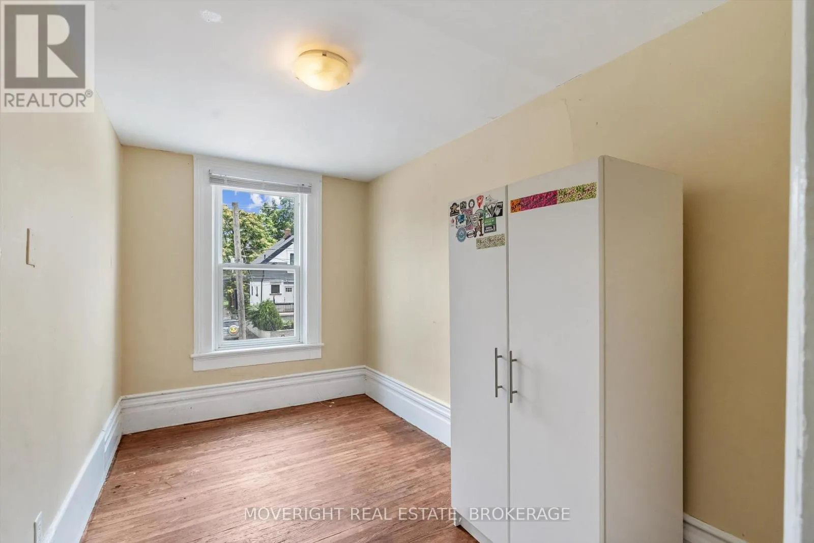 7 ORMOND STREET S