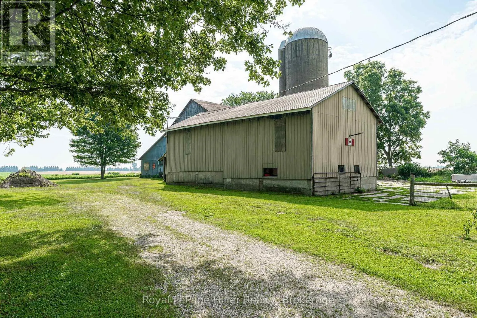 22742 NISSOURI ROAD