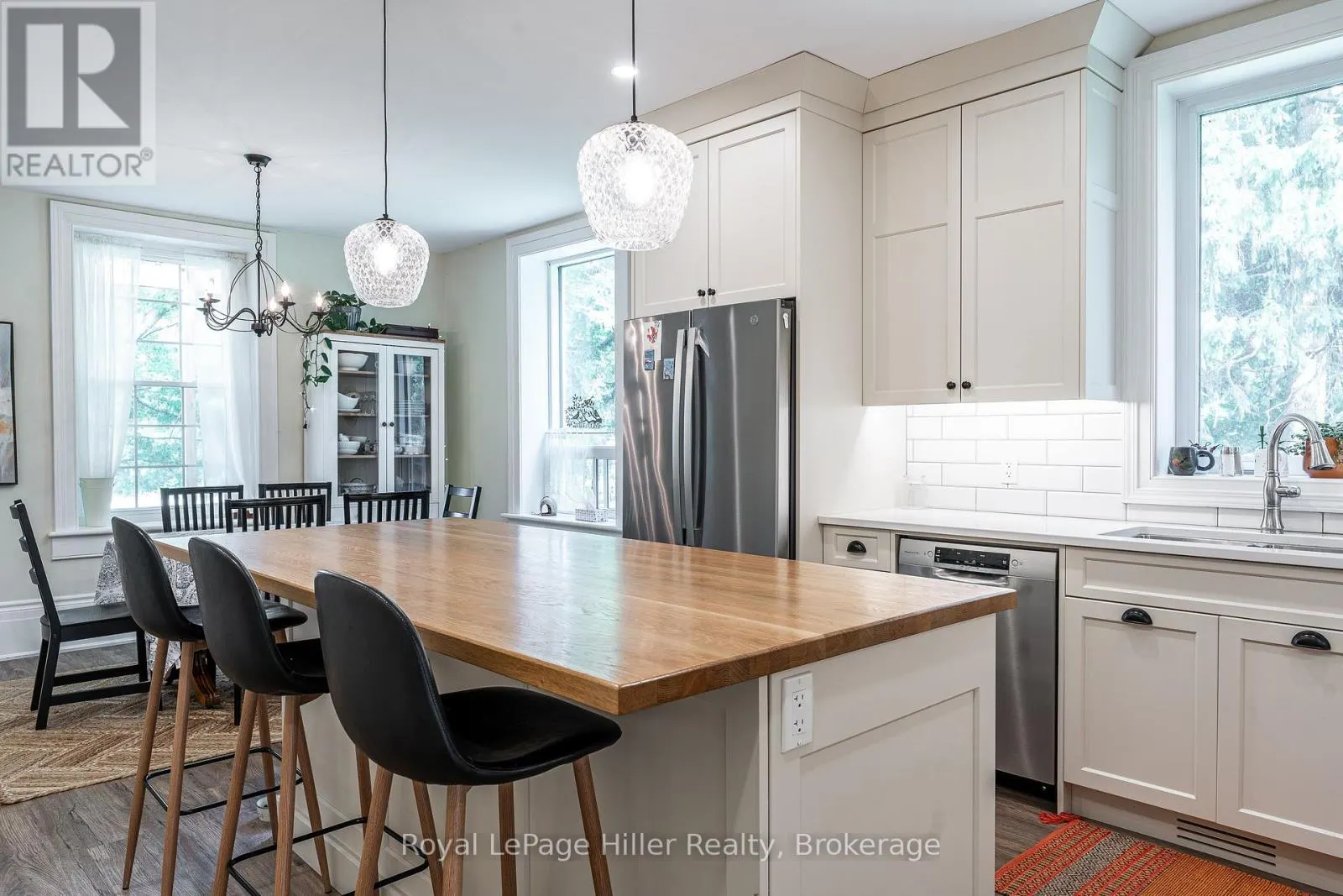 22742 NISSOURI ROAD