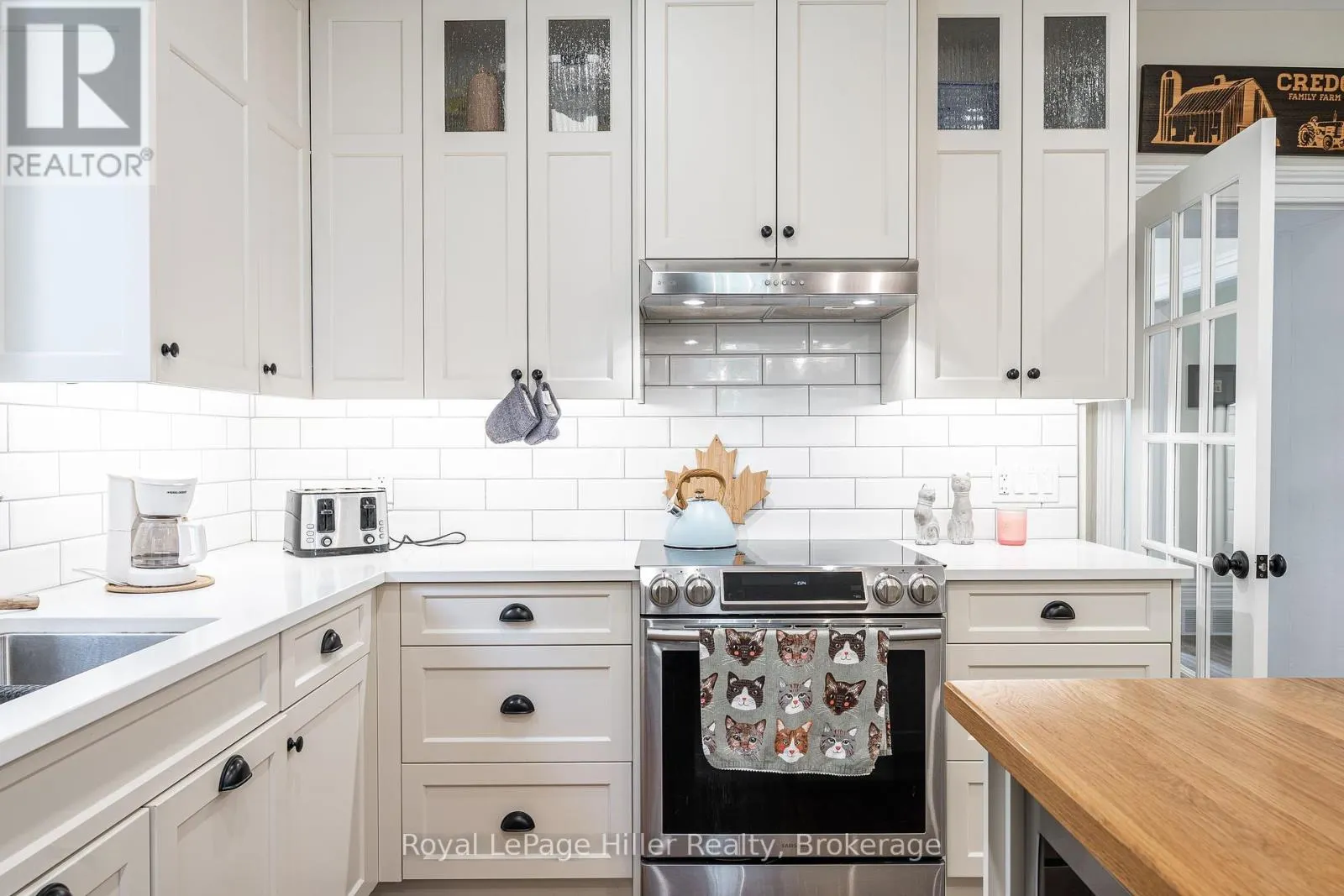 22742 NISSOURI ROAD