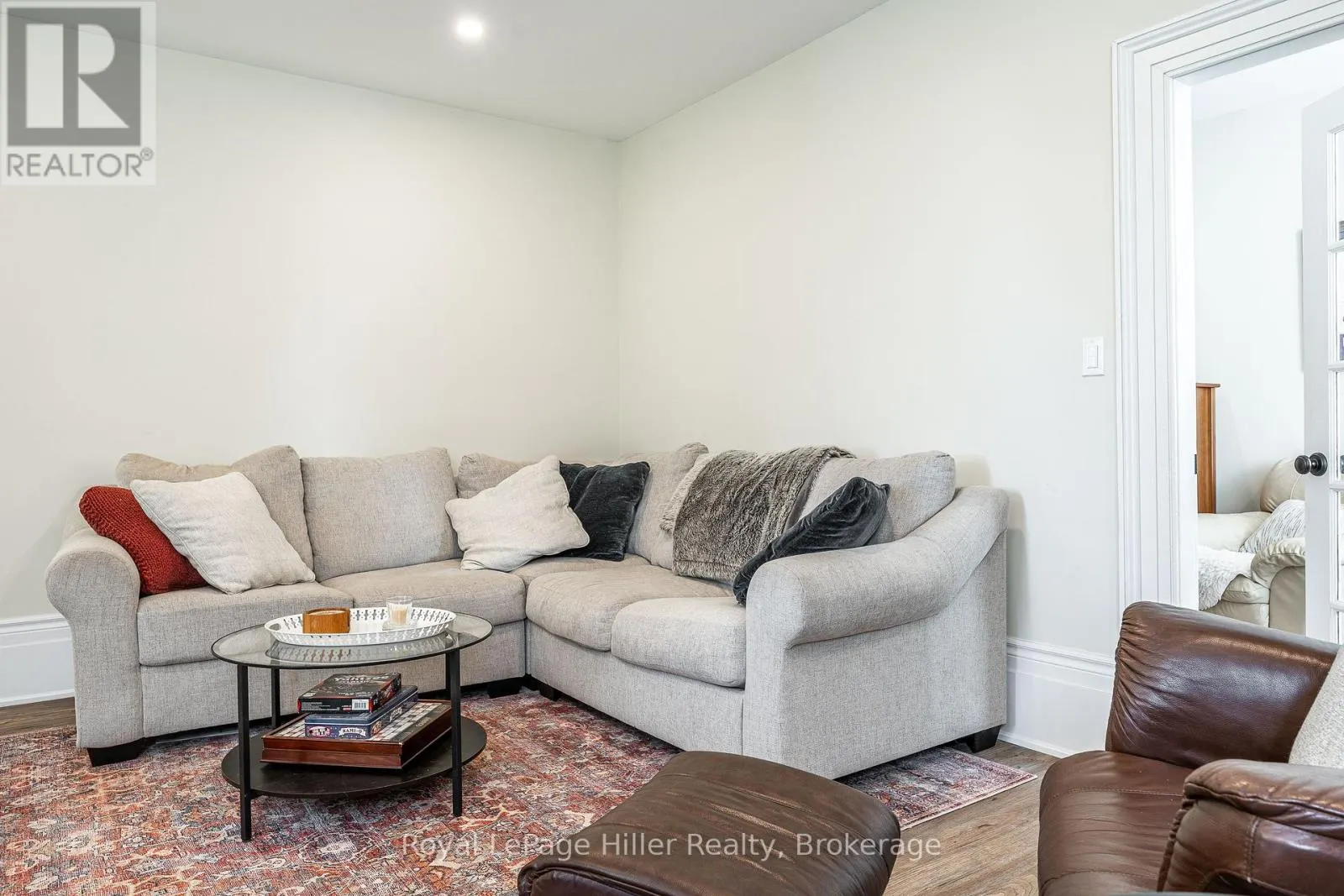 22742 NISSOURI ROAD