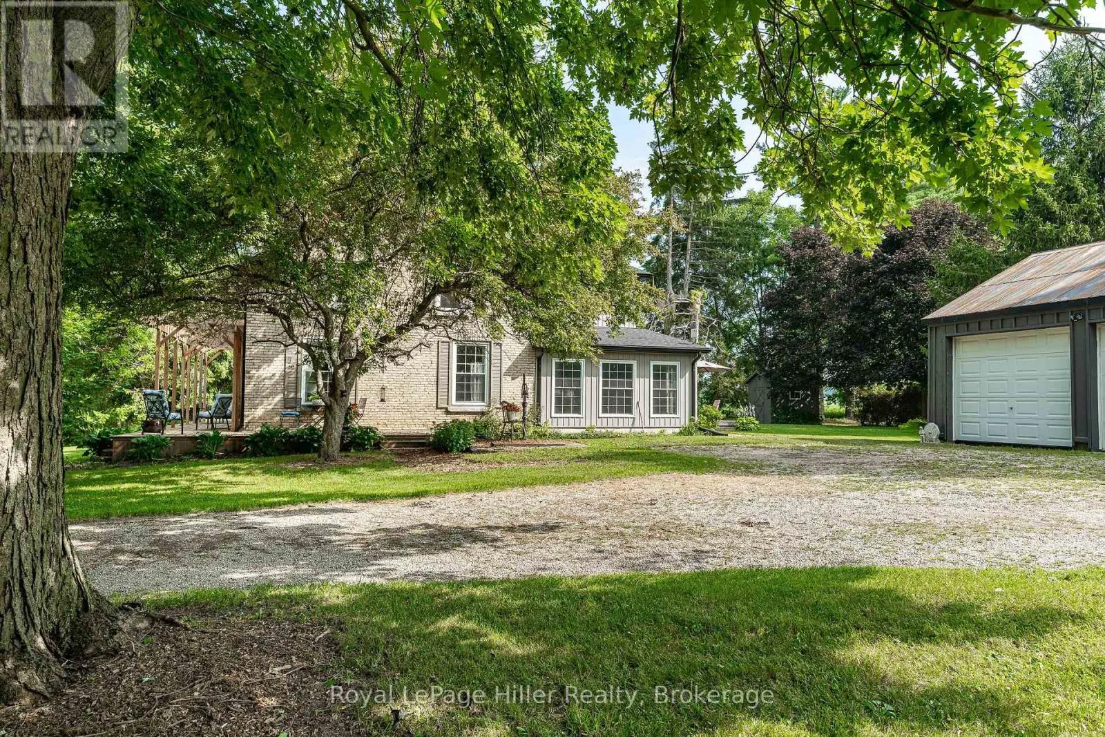 22742 NISSOURI ROAD
