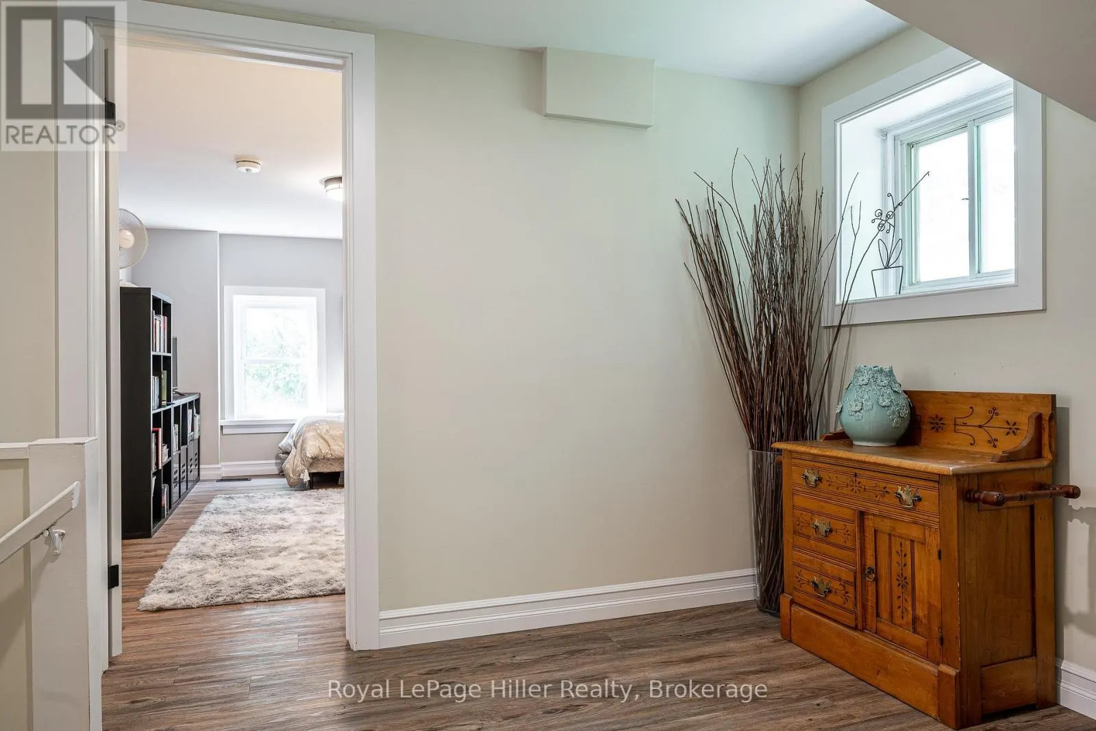 22742 NISSOURI ROAD