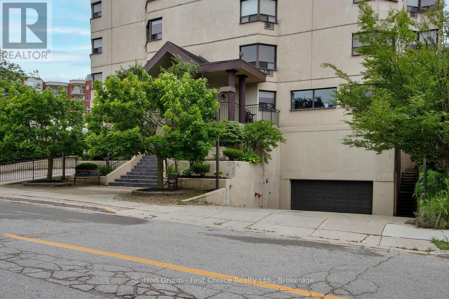401 - 11 COBOURG STREET, #401