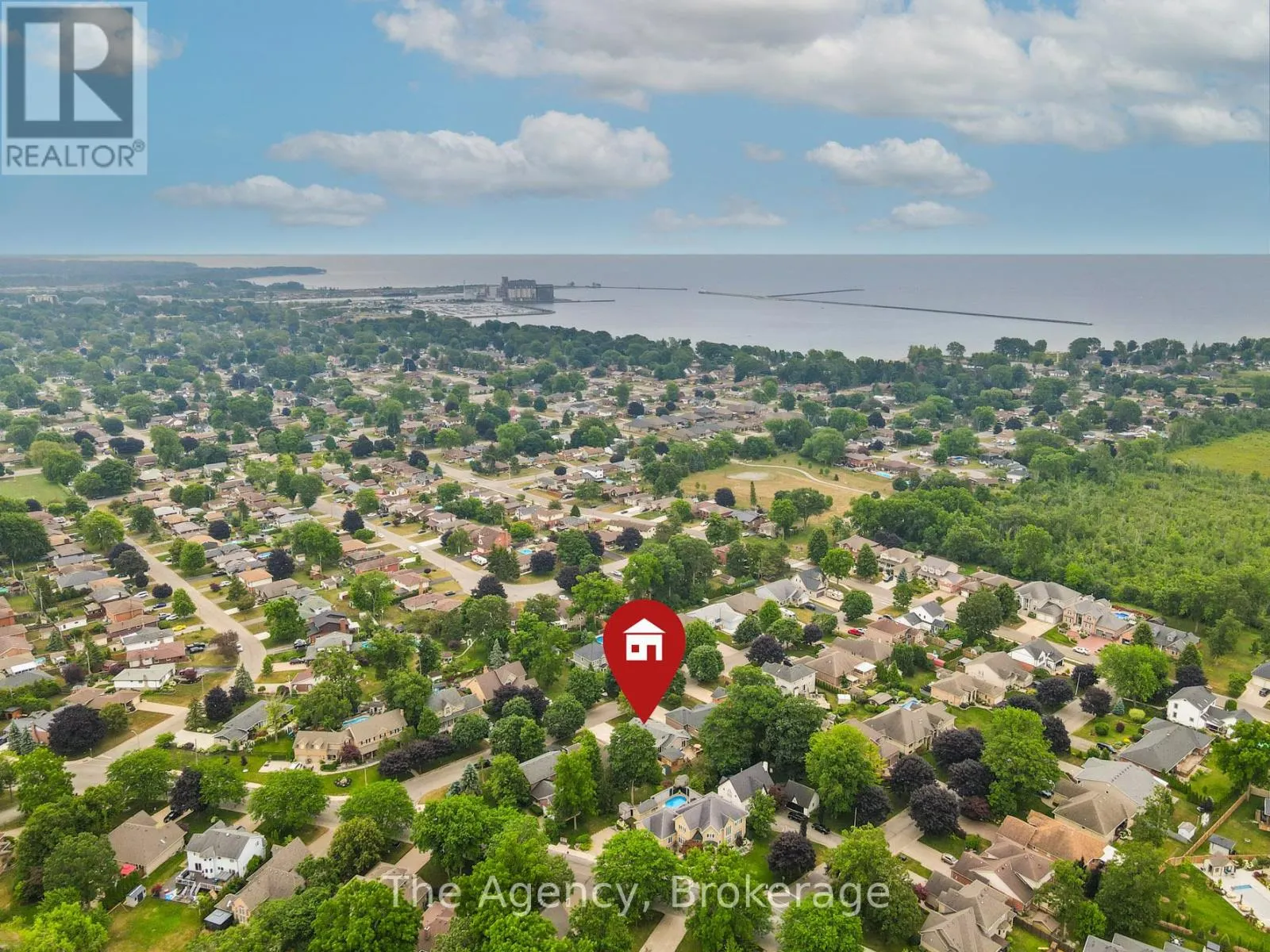 10 WESTWOOD DRIVE
