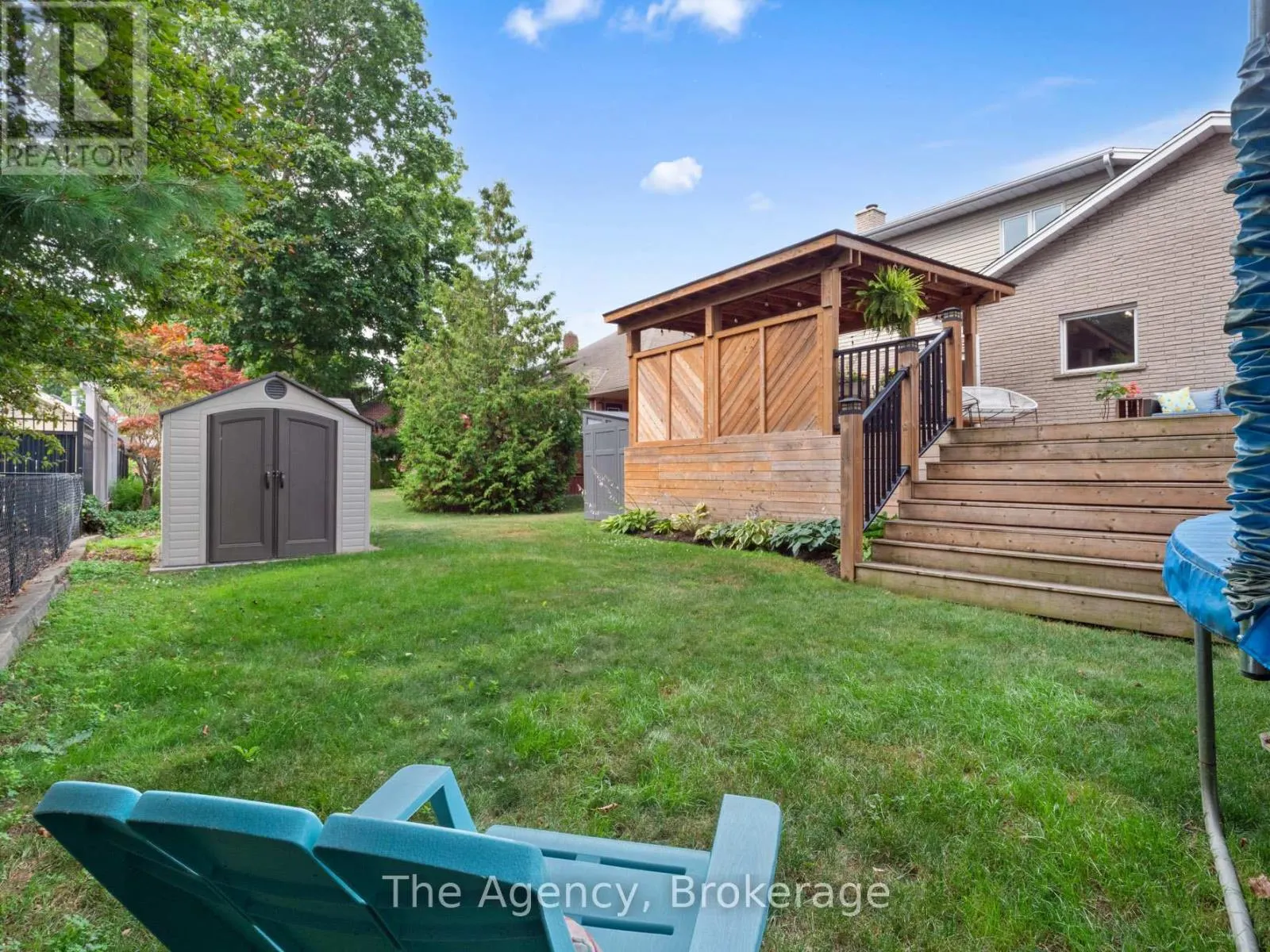 10 WESTWOOD DRIVE