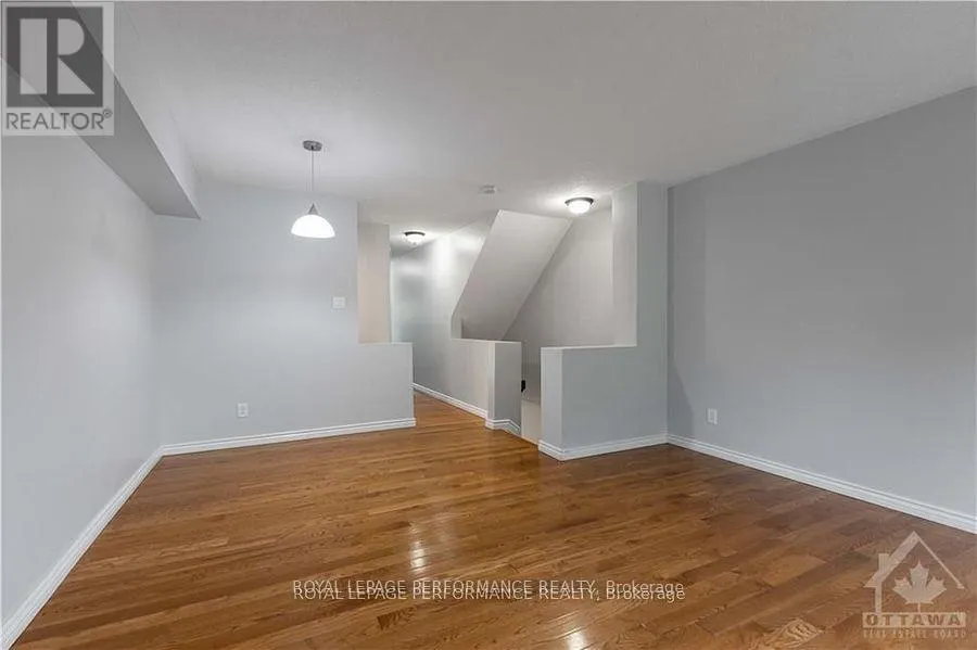 10 - 1132 GABLEFIELD PRIVATE