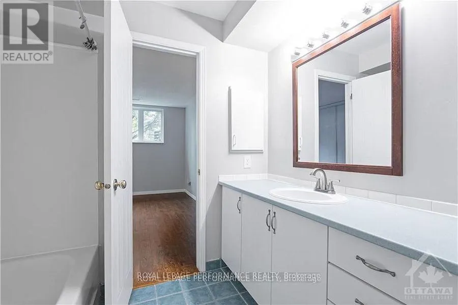 10 - 1132 GABLEFIELD PRIVATE