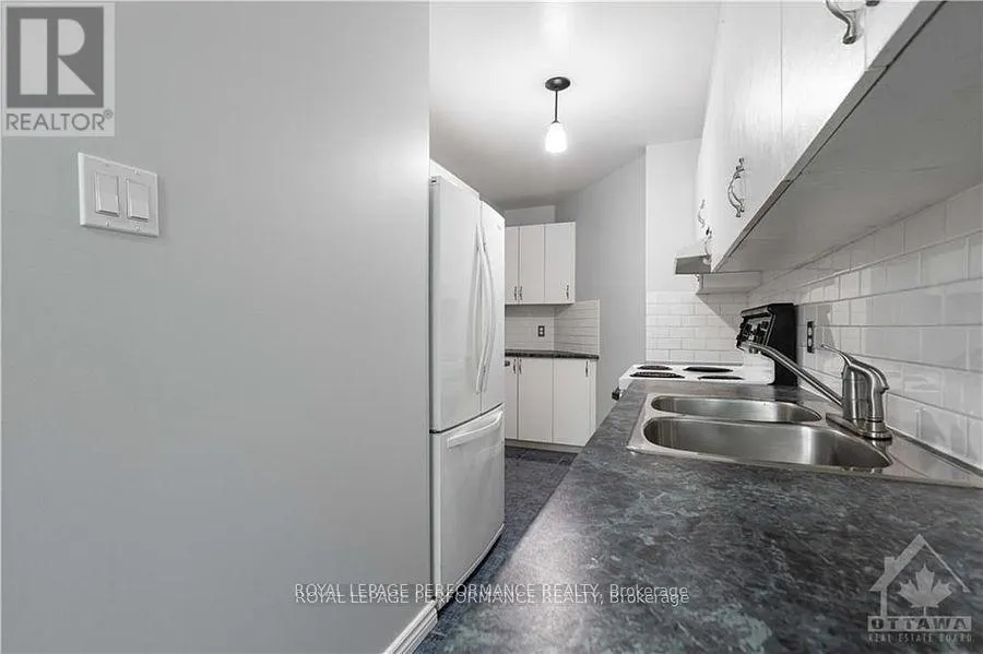 10 - 1132 GABLEFIELD PRIVATE
