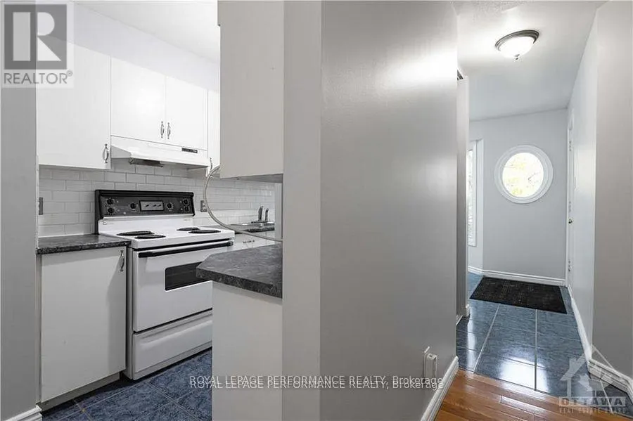 10 - 1132 GABLEFIELD PRIVATE