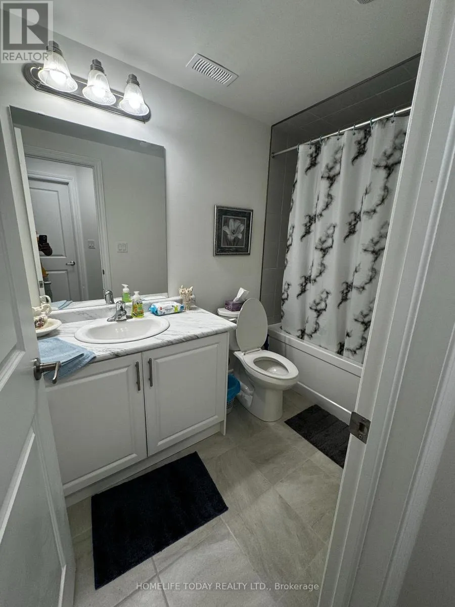 27 SEATON CRESCENT